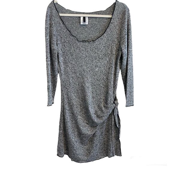 BCBG MaxAzria Y2K Scoop Neck 3/4 Sleeve Gray Heather Mini Dress Size Medium - Picture 4 of 10